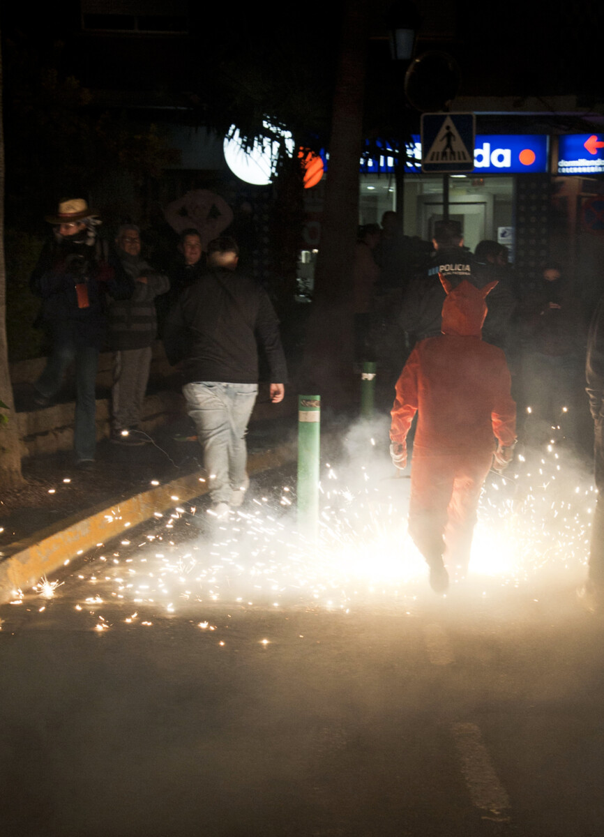 correfoc y la hoguera de Sant Antoni en Paterna 2024